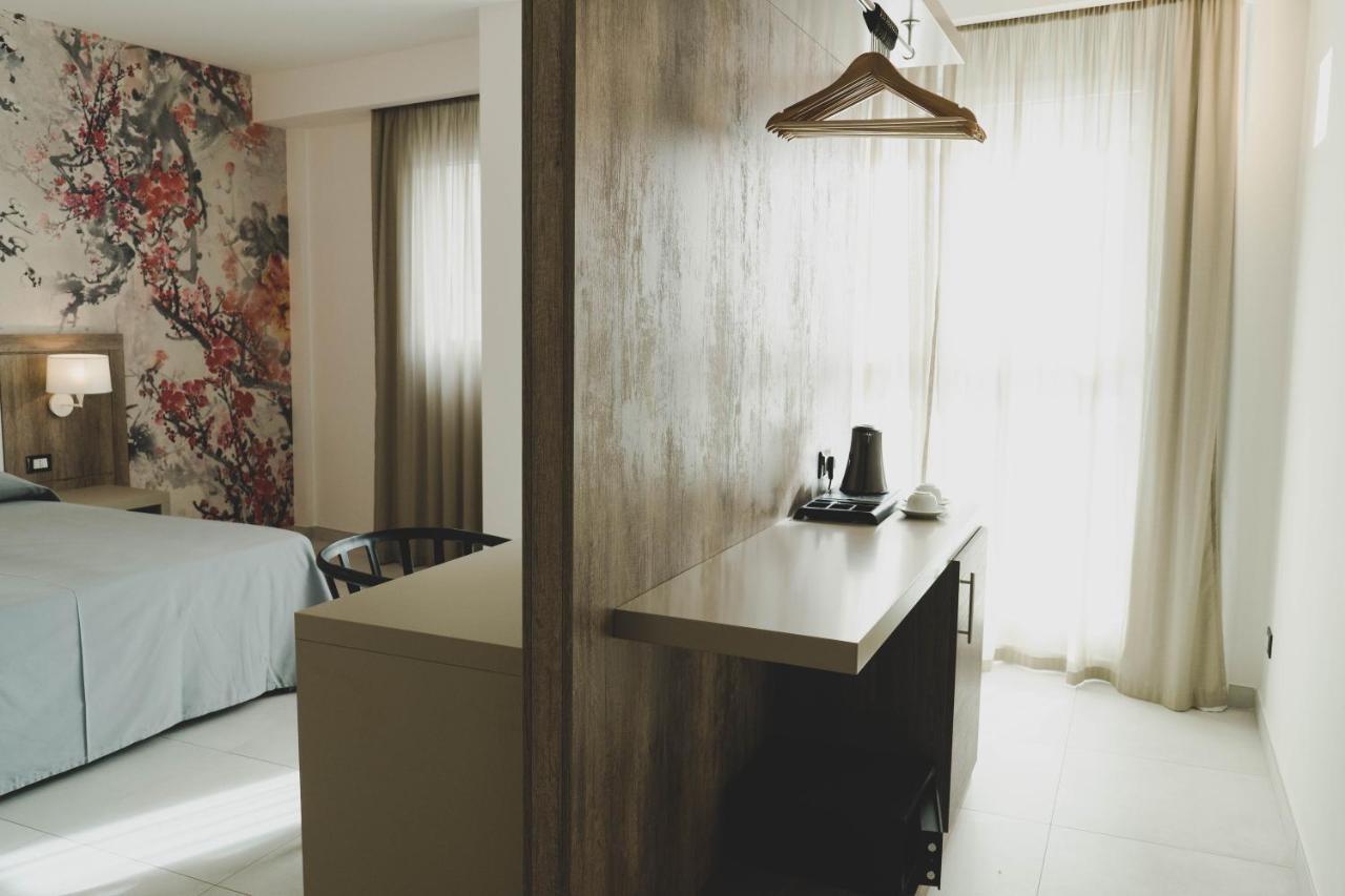 Hotel Pontemare Palermo Bagian luar foto